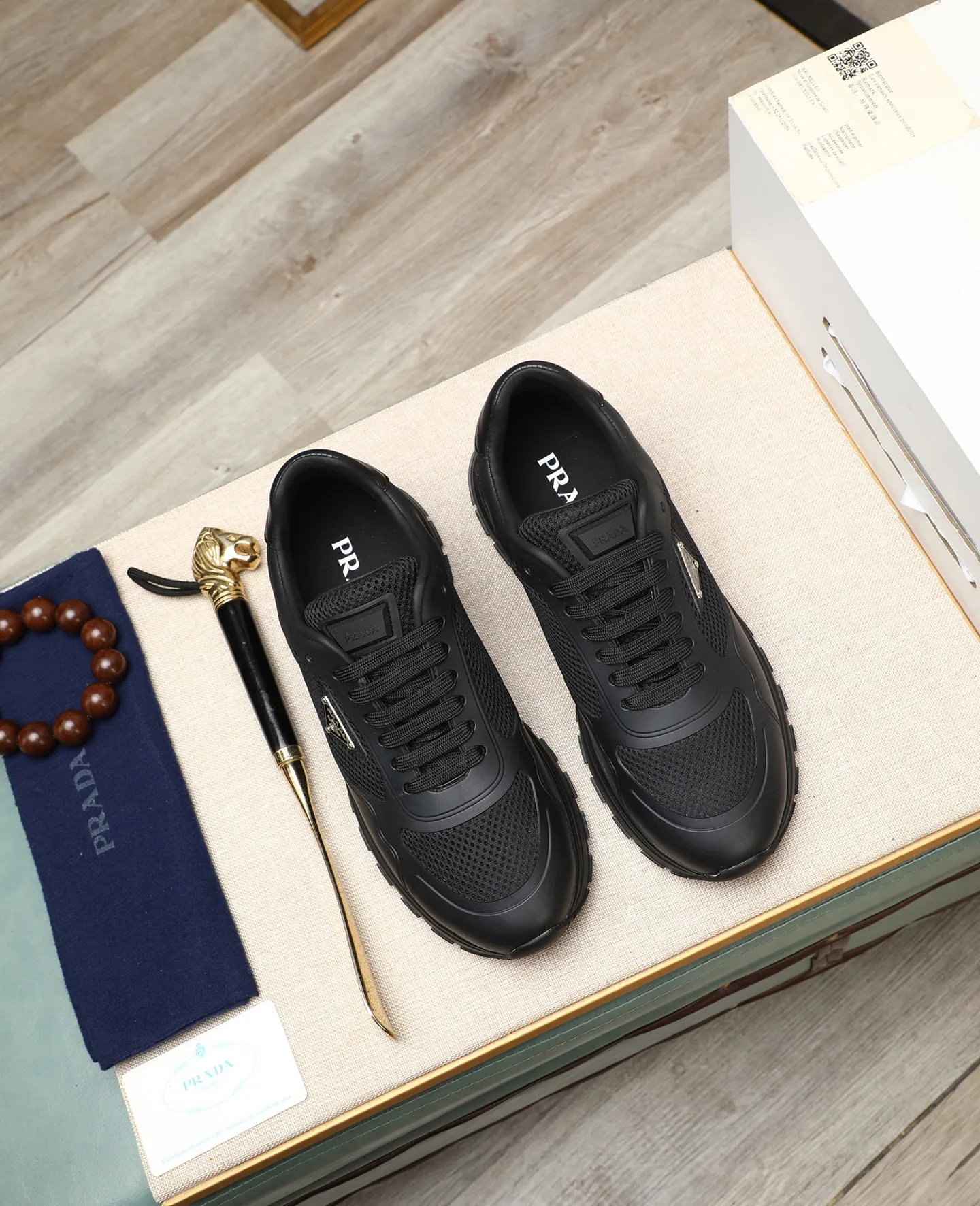 Men's shoes 💰580 [PRADA] Prada - High-end quality original order - Upper: 🔝 silk calfskin, brand canvas cloth, brand metal fasteners - Lining: mesh, foot pads; top-grade cowhide - Outsole: ultra-light TPU foam; molded outsole - Ultra-high quality control·Fine workmanship: highlighted (high-end·luxury·grade) -Size: 38-44 (45 can be customized) Wang